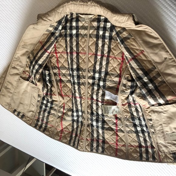 Burberry Ashurst Quilted Jacket - Picture 7 of 10
